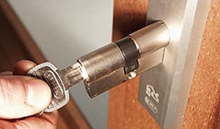 Slot vervangen Slotenmaker BEST